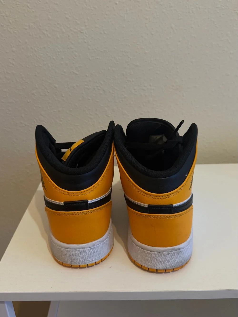 Nike Taxi Yellow and Black High-Top Sneakers Women’s size 8.5